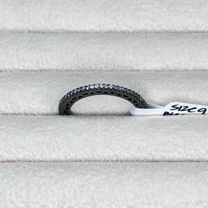 R054 | Rhodium Plated Eternity Band